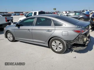 2018 Hyundai Sonata SE with VIN KMHE24L32JA079692, listed as a Copart auction lot 52740095 with 100,320 mi miles and Salvage Title. Bid and sale history available at DreamBid. Image 2.
