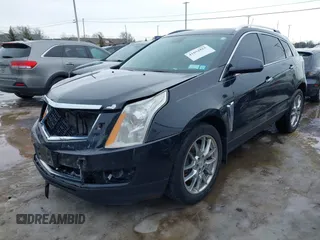 2013 Cadillac SRX Performance Collection with VIN 3GYFNHE33DS527519, listed as a IAAI auction lot 41652822 with 201,580 mi miles. Bid and sale history available at carsss.com. Image 2.