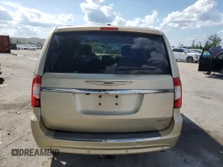 2011 Chrysler Town & Country Limited z VIN 2A4RR6DG5BR746552, wystawiony jako Copart lot #56215685 z przebiegiem 143 505 mil mil oraz Szkoda całkowita • Salvage title. Historia ofert i sprzedaży dostępna na DreamBid. Obrazek 6.