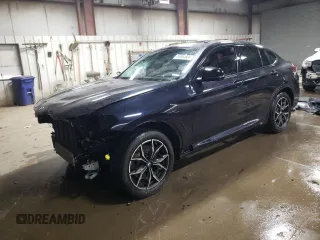 2024 BMW X4 M40i z VIN 5UX43DT07R9T60014, wystawiony jako Copart lot #83686604 z przebiegiem 15 048 mil mil oraz Szkoda całkowita • Salvage title. Historia ofert i sprzedaży dostępna na DreamBid. Obrazek 1.