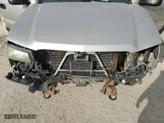 2004 Chevrolet Silverado 1500 LS with VIN 2GCEK19T841372716, listed as a Copart auction lot 46802905 with 175,579 mi miles and Salvage Title. Bid and sale history available at carsss.com. Image 11.
