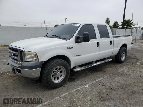2007 Ford Super Duty F-250 XL with VIN 1FTSW20P57EA93773, listed as a Copart auction lot 74329794 with 275,807 mi miles and Salvage Title. Bid and sale history available at carsss.com. Image 1.