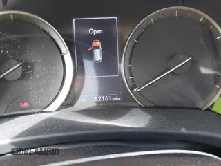 2018 Lexus RX with VIN JTJGZKCA9J2000733, listed as a IAAI auction lot 41147392 with 62,161 mi miles. Bid and sale history available at carsss.com. Image 15.