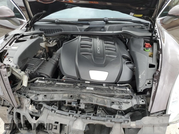 2014 Porsche Cayenne Diesel with VIN WP1AF2A2XELA35311, listed as a Copart auction lot 49814455 with 90,864 mi miles and Salvage title. Bid and sale history available at DreamBid. Image 14.