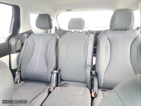 2024 Kia Carnival LX with VIN KNDNB5H32R6371246, listed as a Copart auction lot 74049434 with 28,309 mi miles and Salvage Title. Bid and sale history available at carsss.com. Image 10.