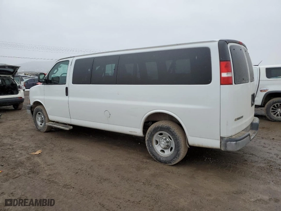 2017 Chevrolet Express Passenger LT with VIN 1GAZGPFF7H1225215, listed as a Copart auction lot 47135935 with 161,084 mi miles and Salvage Title. Bid and sale history available at carsss.com. Image 2.