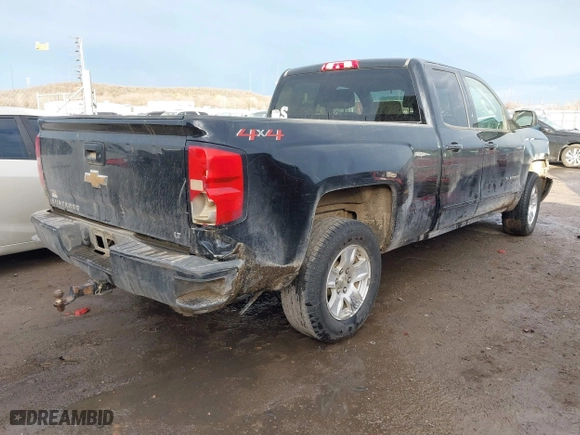 2018 Chevrolet Silverado 1500 LT with VIN 1GCVKREC8JZ311423, listed as a IAAI auction lot 41344463 with 143,650 mi miles. Bid and sale history available at carsss.com. Image 4.
