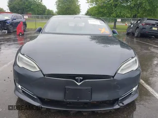 2020 Tesla Model S Long Range с VIN 5YJSA1E21LF413251, выставлен на аукционе IAAI как лот 42350131 с пробегом 16 427 миль миль и . История ставок и продаж доступна на DreamBid. Изображение 11.