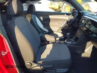 2019 Volkswagen Beetle S with VIN 3VWFD7AT1KM712384, listed as a IAAI auction lot 41505127 with 49,527 mi miles and . Bid and sale history available at DreamBid. Image 5.