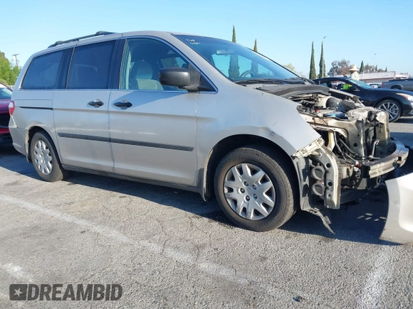 2006 Honda Odyssey LX with VIN 5FNRL382X6B070122, listed as a IAAI auction lot 41870970 with 243,026 mi miles. Bid and sale history available at carsss.com. Image 1.