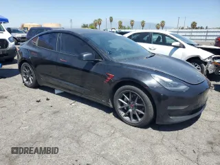 2021 Tesla Model 3 Long Range z VIN 5YJ3E1EB3MF096504, wystawiony jako Copart lot #57919615 z przebiegiem 142 854 mil mil oraz Czysty tytuł • Clean title. Historia ofert i sprzedaży dostępna na DreamBid. Obrazek 4.