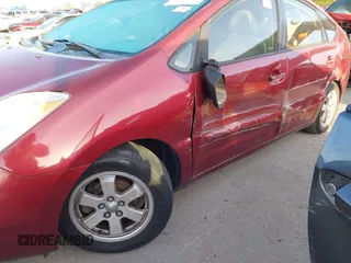 2005 Toyota Prius with VIN JTDKB20U053043986, listed as a IAAI auction lot 41909604 with 267,289 mi miles. Bid and sale history available at carsss.com. Image 6.