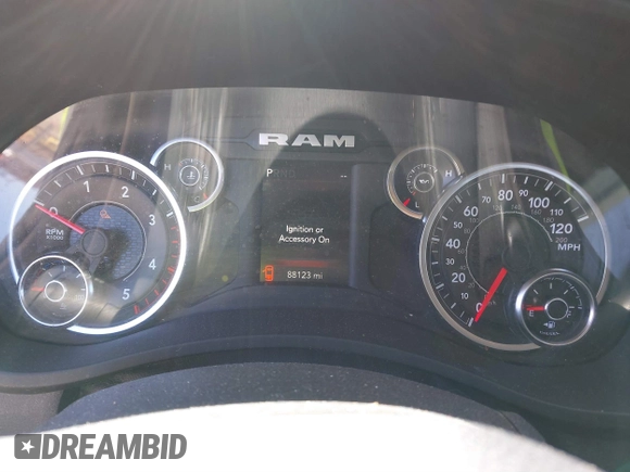 2019 Ram 2500 Big Horn with VIN 3C6UR5JL1KG601176, listed as a IAAI auction lot 41857730 with 88,123 mi miles. Bid and sale history available at carsss.com. Image 7.