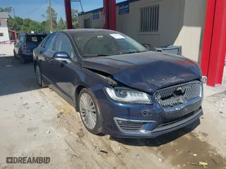 2017 Lincoln MKZ Reserve with VIN 3LN6L5F95HR602243, listed as a IAAI auction lot 41804176 with 35,555 mi miles. Bid and sale history available at carsss.com. Image 1.
