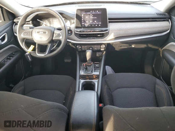 2022 Jeep Compass Sport with VIN 3C4NJCAB3NT164244, listed as a Copart auction lot 79576414 with 41,372 mi miles and Salvage Title. Bid and sale history available at carsss.com. Image 8.