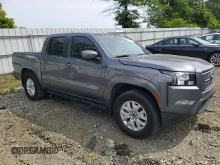 2023 Nissan Frontier SV z VIN 1N6ED1EJ0PN623016, wystawiony jako Copart lot #57919245 z przebiegiem 33 317 mil mil oraz Czysty tytuł • Clean title. Historia ofert i sprzedaży dostępna na DreamBid. Obrazek 4.