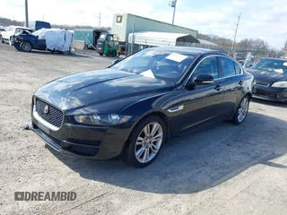 2019 Jaguar XE 25t with VIN SAJAR4FX2KCP52632, listed as a IAAI auction lot 41585317 with 1 mi miles. Bid and sale history available at carsss.com. Image 16.