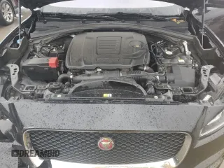 2018 Jaguar F-PACE 30t Premium with VIN SADCJ2GX4JA236479, listed as a Copart auction lot 85607154 with 81,446 mi miles and Salvage Title. Bid and sale history available at carsss.com. Image 13.