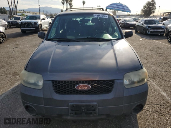 2006 Ford Escape XLS with VIN 1FMYU02Z76KA05322, listed as a Copart auction lot 49807855 with 127,084 mi miles and Salvage Title. Bid and sale history available at carsss.com. Image 5.