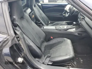 2021 Mazda MX-5 Miata Grand Touring with VIN JM1NDAM70M0460532, listed as a Copart auction lot 58828045 with 70,269 mi miles and Salvage title. Bid and sale history available at DreamBid. Image 10.