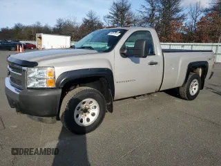 2008 Chevrolet Silverado 1500 Work Truck with VIN 1GCEK14CX8Z215211, listed as a Copart auction lot 86067974 with 379,590 mi miles and Clean Title. Bid and sale history available at carsss.com. Image 1.