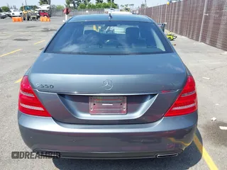 2011 Mercedes-Benz S 550 with VIN WDDNG7BB3BA385985, listed as a IAAI auction lot 42207977 with 122,874 mi miles and . Bid and sale history available at DreamBid. Image 16.