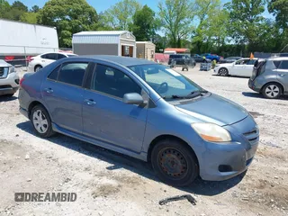 2007 Toyota Yaris with VIN JTDBT923971028444, listed as a IAAI auction lot 42201187 with 202,056 mi miles. Bid and sale history available at carsss.com. Image 1.