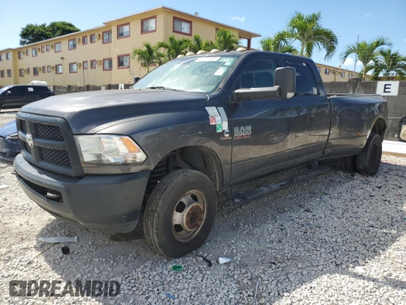 2018 Ram 3500 Tradesman z VIN 3C63RRGL9JG238912, wystawiony jako Copart lot #61131855 z przebiegiem 621 369 mil mil oraz Czysty tytuł • Clean title. Historia ofert i sprzedaży dostępna na DreamBid. Obrazek 1.