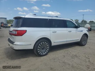 2019 Lincoln Navigator L Reserve with VIN 5LMJJ3LT6KEL07874, listed as a Copart auction lot 63613023 with 82,077 mi miles. Bid and sale history available at carsss.com. Image 3.