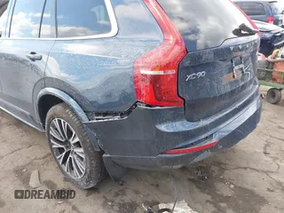 2021 Volvo XC90 Momentum with VIN YV4102PK3M1716878, listed as a IAAI auction lot 41420900 with 49,075 mi miles. Bid and sale history available at carsss.com. Image 15.