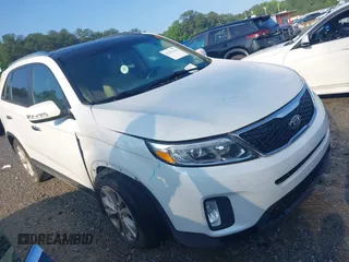2014 Kia Sorento EX with VIN 5XYKU4A70EG431214, listed as a IAAI auction lot 42231124 with 99,275 mi miles and . Bid and sale history available at DreamBid. Image 1.