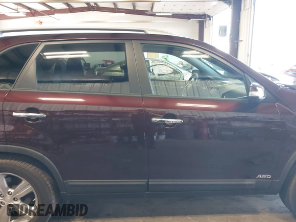 2013 Kia Sorento EX with VIN 5XYKUCA67DG365681, listed as a IAAI auction lot 41885665 with 10,318 mi miles. Bid and sale history available at carsss.com. Image 14.