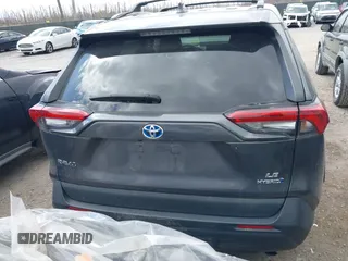 2021 Toyota RAV4 Hybrid LE with VIN 2T3LWRFVXMW118867, listed as a IAAI auction lot 41879735 with 62,978 mi miles. Bid and sale history available at carsss.com. Image 16.