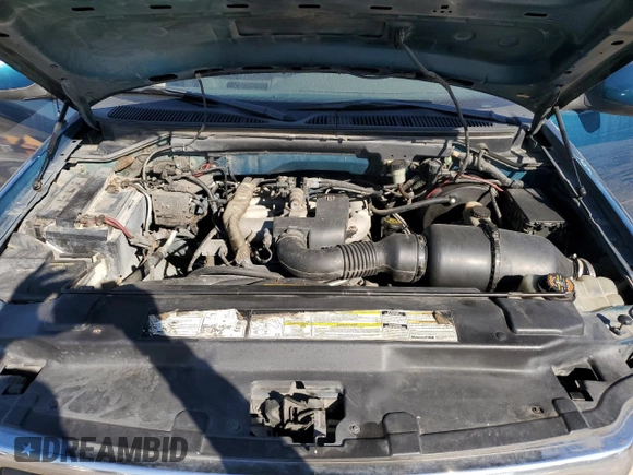 2000 Ford F-150 XL with VIN 1FTZF0724YKB07646, listed as a Copart auction lot 46862275 with 275,872 mi miles and Salvage Title. Bid and sale history available at carsss.com. Image 13.