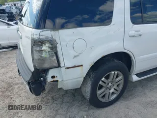 2006 Mercury Mountaineer Premier z VIN 4M2EU488X6UJ12151, wystawiony jako IAAI lot #41990920 z przebiegiem 223 537 mil mil oraz . Historia ofert i sprzedaży dostępna na DreamBid. Obrazek 12.