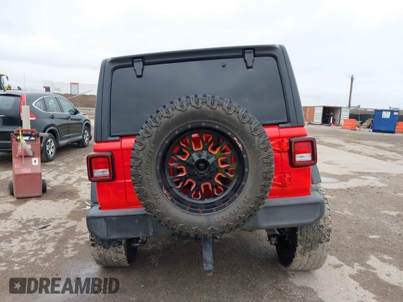 2020 Jeep Wrangler Unlimited Sport z VIN 1C4HJXDN8LW184653, wystawiony jako IAAI lot #41560198 z przebiegiem 64 880 mil mil oraz . Historia ofert i sprzedaży dostępna na DreamBid. Obrazek 17.
