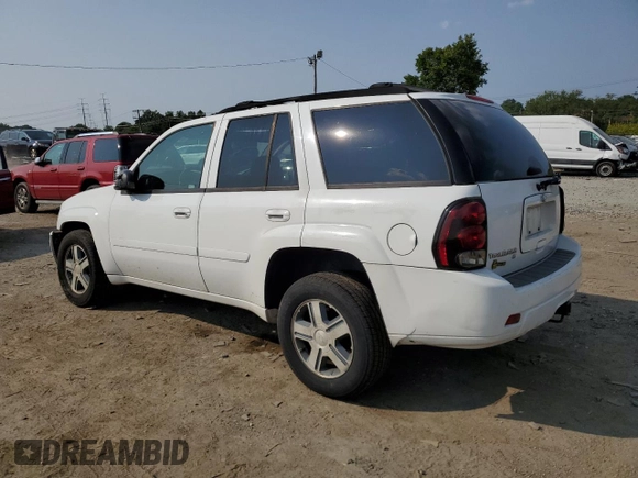 2006 Chevrolet TrailBlazer LS with VIN 1GNDT13S562163288, listed as a Copart auction lot 67827834 with Not Provided miles and Salvage Title. Bid and sale history available at DreamBid. Image 2.