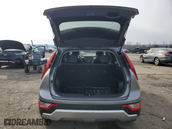 2024 Kia Niro LX with VIN KNDCP3LE5R5155631, listed as a Copart auction lot 43681525 with 5,343 mi miles and Salvage Title. Bid and sale history available at carsss.com. Image 6.