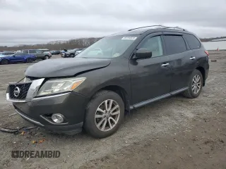 2015 Nissan Pathfinder SV with VIN 5N1AR2MM0FC623902, listed as a Copart auction lot 85194524 with 149,229 mi miles and Clean Title. Bid and sale history available at carsss.com. Image 1.