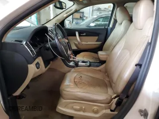 2010 GMC Acadia SLT2 z VIN 1GKLVNED6AJ124684, wystawiony jako Copart lot #61153055 z przebiegiem 190 640 mil mil oraz Czysty tytuł • Clean title. Historia ofert i sprzedaży dostępna na DreamBid. Obrazek 7.