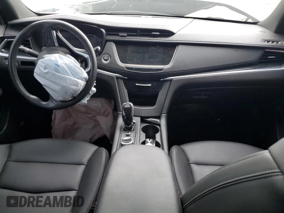 2021 Cadillac XT6 Luxury with VIN 1GYKPAR45MZ156448, listed as a Copart auction lot 68906823 with 19,079 mi miles and Clean Title. Bid and sale history available at DreamBid. Image 8.