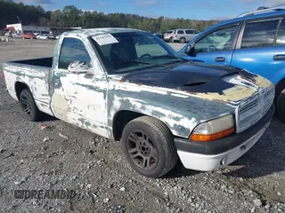 1998 Dodge Dakota SLT with VIN 1B7FL26X7WS586596, listed as a IAAI auction lot 41745358 with 173,950 mi miles. Bid and sale history available at carsss.com. Image 1.