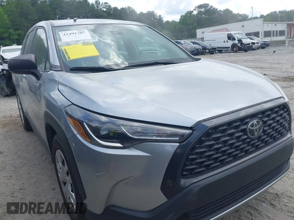 2022 Toyota Corolla Cross L with VIN 7MUAAAAG5NV013226, listed as a IAAI auction lot 42491707 with 34,514 mi miles and . Bid and sale history available at DreamBid. Image 1.