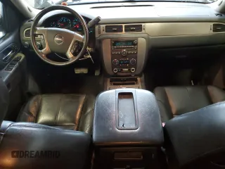 2011 GMC Sierra 1500 SLT z VIN 3GTP2WE39BG359067, wystawiony jako Copart lot #54916195 z przebiegiem 145 334 mil mil oraz Nie do naprawy • Non repairable. Historia ofert i sprzedaży dostępna na DreamBid. Obrazek 8.