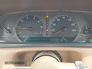 1999 Cadillac Eldorado ESC z VIN 1G6EL12Y5XU603764, wystawiony jako IAAI lot #42368692 z przebiegiem 154 613 mil mil oraz . Historia ofert i sprzedaży dostępna na DreamBid. Obrazek 7.