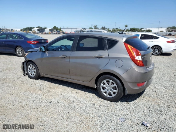 2013 Hyundai Accent GL with VIN KMHCT5AE3DU106562, listed as a Copart auction lot 52646635 with 188,015 mi miles and Salvage Title. Bid and sale history available at carsss.com. Image 2.