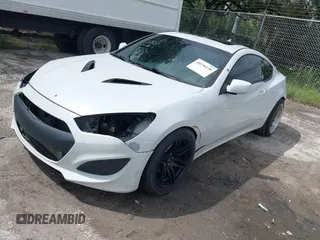 2013 Hyundai Genesis Coupe R-Spec with VIN KMHHT6KD0DU090273, listed as a IAAI auction lot 41304908 with 177,650 mi miles and . Bid and sale history available at DreamBid. Image 2.