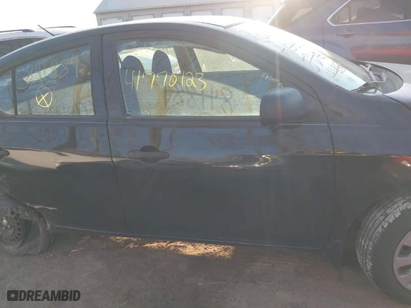 2014 Nissan Versa SV with VIN 3N1CN7AP3EL841844, listed as a IAAI auction lot 41770123 with 145,916 mi miles. Bid and sale history available at carsss.com. Image 13.