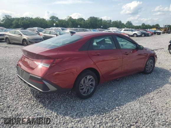 2024 Hyundai Elantra SEL с VIN KMHLM4DGXRU702876, выставлен на аукционе Copart как лот 57365325 с пробегом 12 520 миль миль и Списание • Salvage title. История ставок и продаж доступна на DreamBid. Изображение 3.