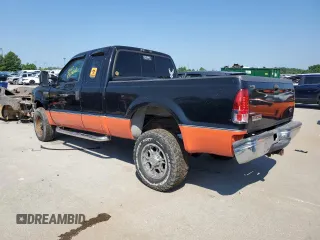 1999 Ford F-250 XL z VIN 1FTNX21S3XEB69293, wystawiony jako Copart lot #62887915 z przebiegiem 175 295 mil mil oraz Szkoda całkowita • Salvage title. Historia ofert i sprzedaży dostępna na DreamBid. Obrazek 2.